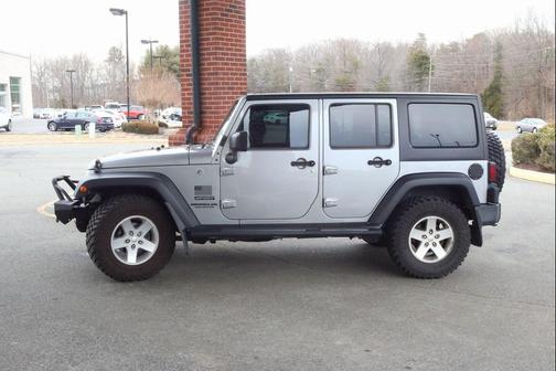 2016 Jeep Wrangler Unlimited Sport
