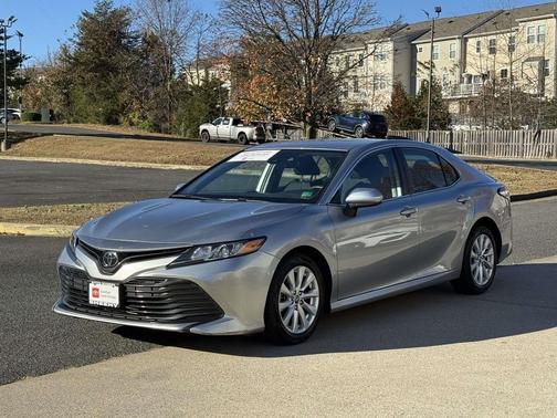 2019 Toyota Camry LE