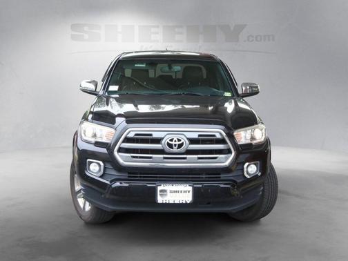 2017 Toyota Tacoma Limited