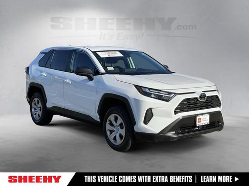 2023 Toyota RAV4 LE