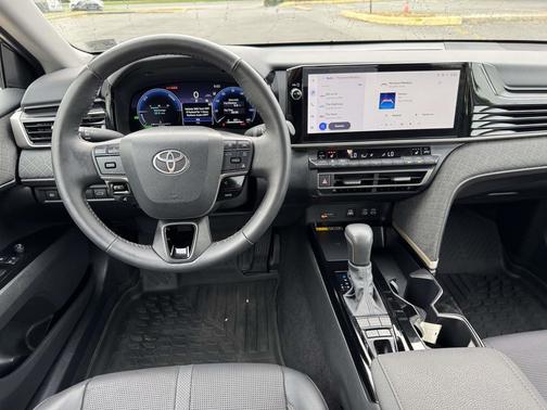 2025 Toyota Camry XLE