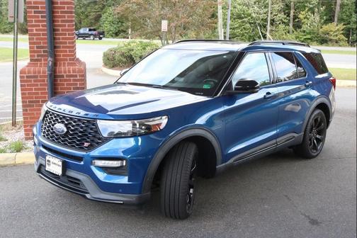 2020 Ford Explorer ST