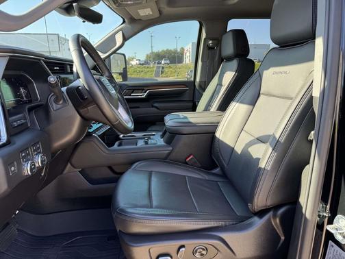 2024 GMC Sierra 3500 Denali