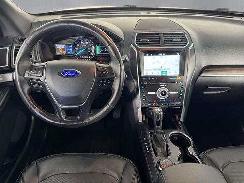 Ruby Red Metallic 2017 Ford Explorer Limited