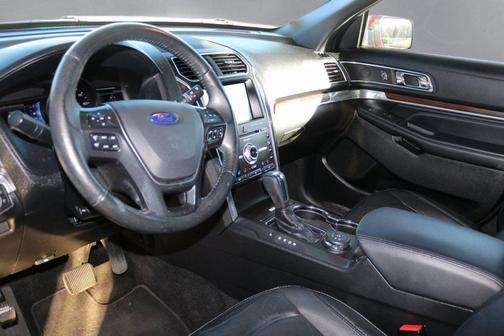 Ruby Red Metallic 2017 Ford Explorer Limited