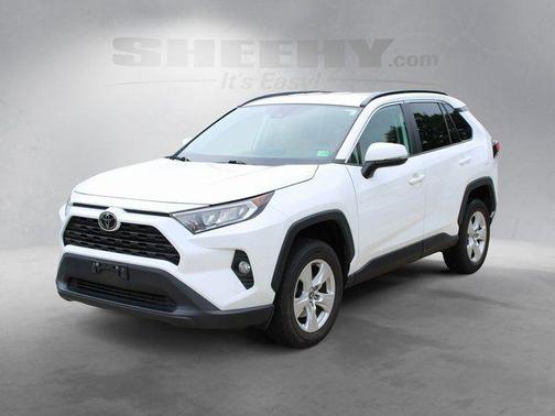 Super White 2021 Toyota RAV4 XLE