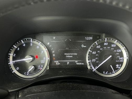 Wind Chill Pearl 2022 Toyota Highlander XLE