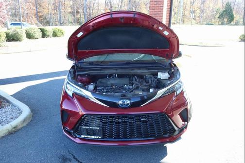 2022 Toyota Sienna XSE 7 Passenger