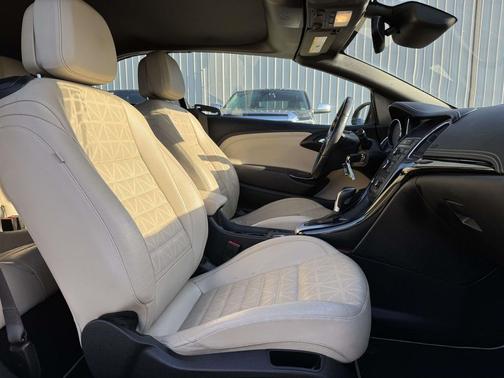 2016 Buick Cascada Premium