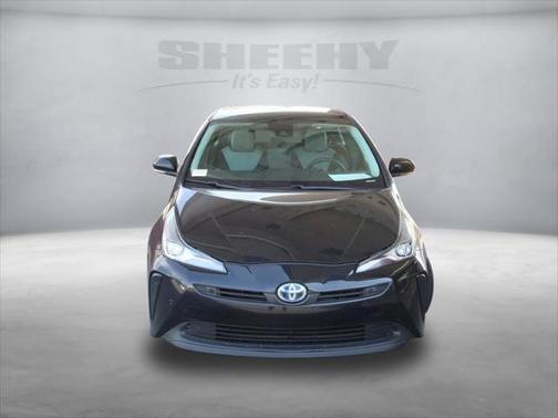 2022 Toyota Prius LE