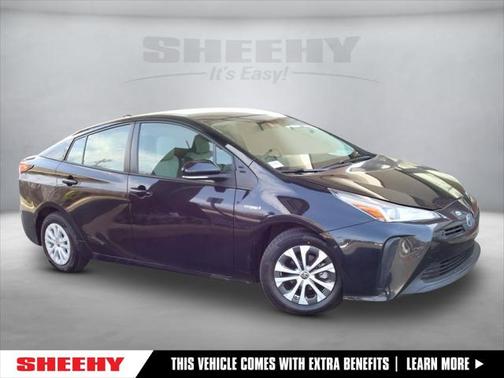 2022 Toyota Prius LE