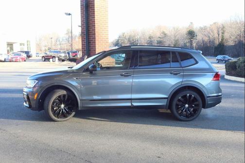 2021 Volkswagen Tiguan 2.0T SE R-Line Black 4MOTION