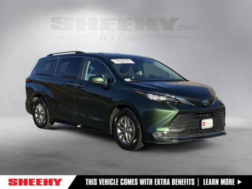 2023 Toyota Sienna XLE