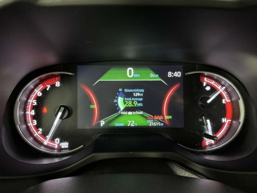 Ice Cap 2024 Toyota RAV4 XLE