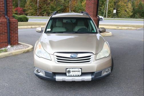 2010 Subaru Outback 3.6 R Limited