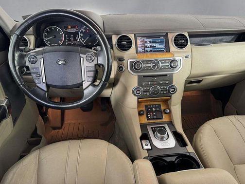 Mariana Black 2014 Land Rover LR4 Base