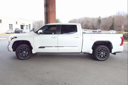 2024 Toyota Tundra Platinum