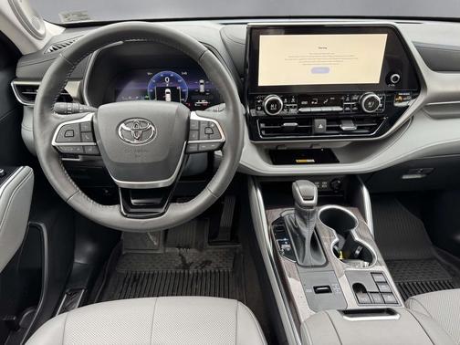 2023 Toyota Highlander Hybrid Limited