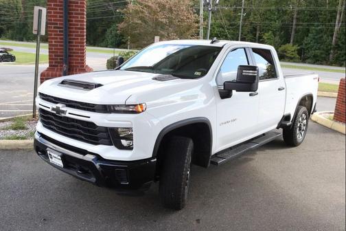 2024 Chevrolet Silverado 2500 Custom