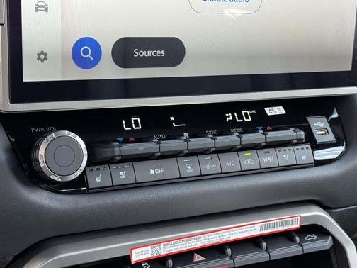 2026 Toyota Tundra Hybrid Platinum