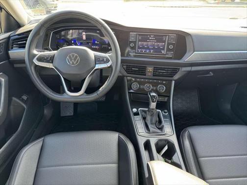 2023 Volkswagen Jetta 1.5T SE