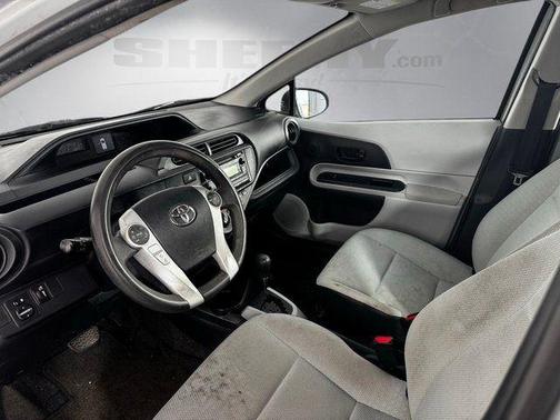Classic Silver Metallic 2012 Toyota Prius c Two