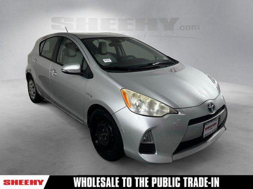 Classic Silver Metallic 2012 Toyota Prius c Two