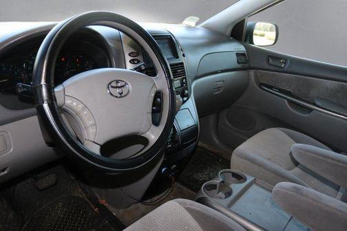 2008 Toyota Sienna LE