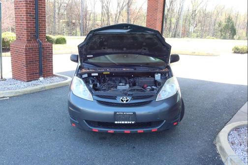 2008 Toyota Sienna LE