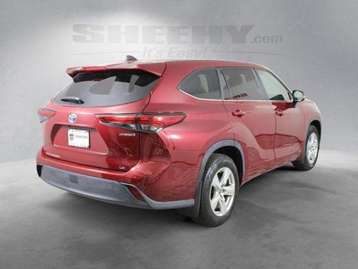 Ruby Flare Pearl 2023 Toyota Highlander Hybrid LE