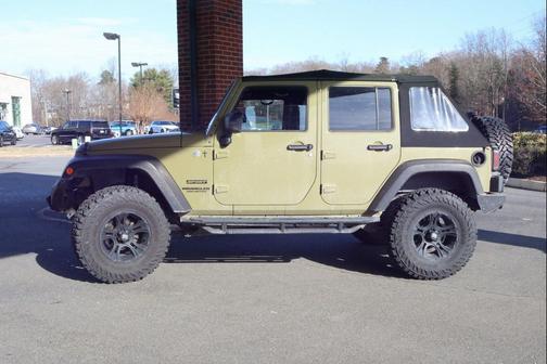 2013 Jeep Wrangler Unlimited Sport
