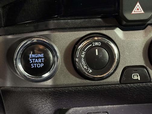 2016 Toyota Tacoma TRD Sport