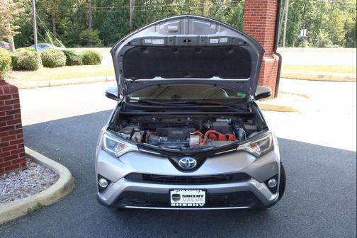 2018 Toyota RAV4 Hybrid LE