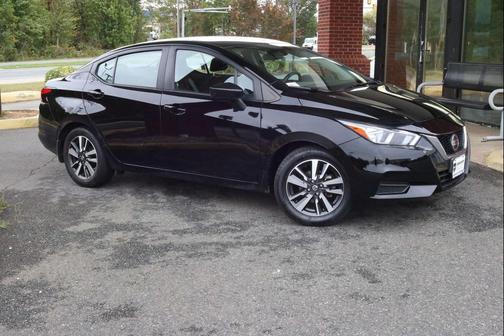 2022 Nissan Versa 1.6 SV