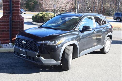 2023 Toyota Corolla Cross LE