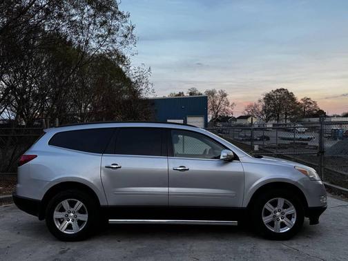 2012 Chevrolet Traverse LT