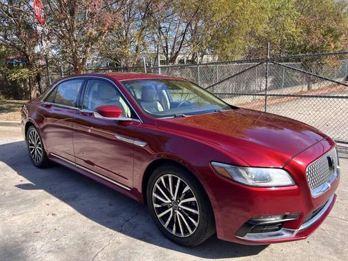 2017 Lincoln Continental Select
