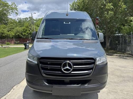2019 Mercedes-Benz Sprinter 2500 Cargo 144 WB