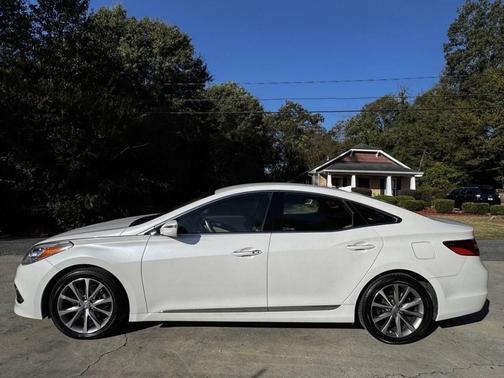 2016 Hyundai Azera Base