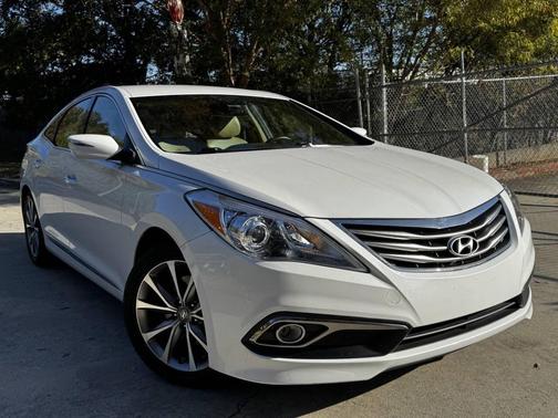 2016 Hyundai Azera Base