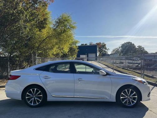 2016 Hyundai Azera Base