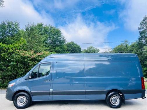 2019 Mercedes-Benz Sprinter 2500 Cargo 170 WB