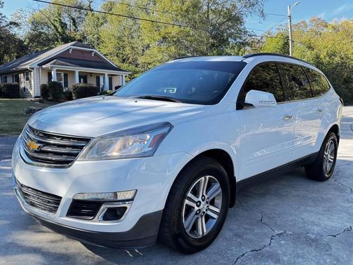 2017 Chevrolet Traverse 2LT