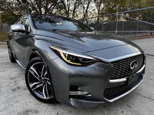 2019 INFINITI QX30 SPORT