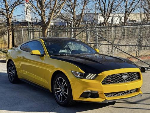 2017 Ford Mustang EcoBoost Premium
