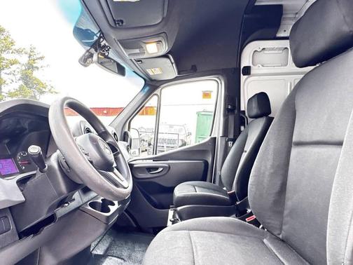 2021 Mercedes-Benz Sprinter 2500 High Roof