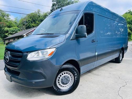 2019 Mercedes-Benz Sprinter 2500 Cargo 170 WB