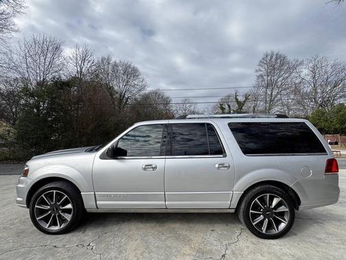 2017 Lincoln Navigator L Reserve