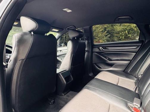 2022 Honda Accord Hybrid Base