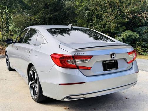 2022 Honda Accord Hybrid Base